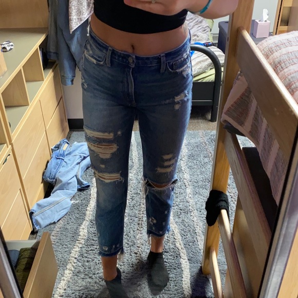 Abercrombie Annie High Rise Girlfriend Jeans - Picture 5 of 8